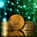 Solana (SOL) вернула $72, но ончейн-метрики указывают на ослабление активности DEX