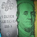 Индекс доллара застрял на уровне 100: ястребиная ФРС против официальных продаж Индекс доллара застрял на уровне 100: ястребиная ФРС против официальных продаж