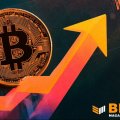 Биткоин преодолевает сезонный спад: третий лучший август за всю историю