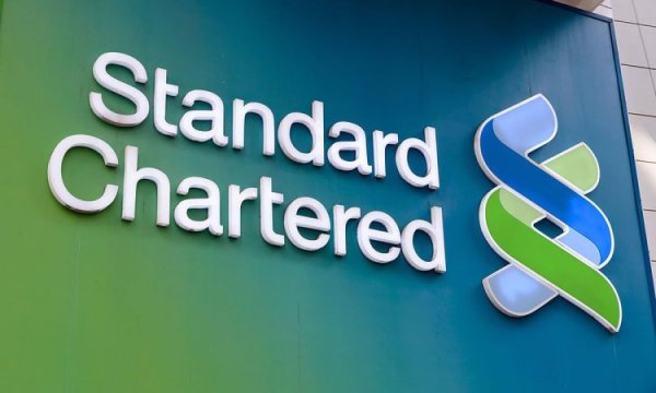 Standard Chartered Aave Call Puts Institutional DeFi Back On The Table Standard Chartered Aave Call Puts Institutional DeFi Back On The Table