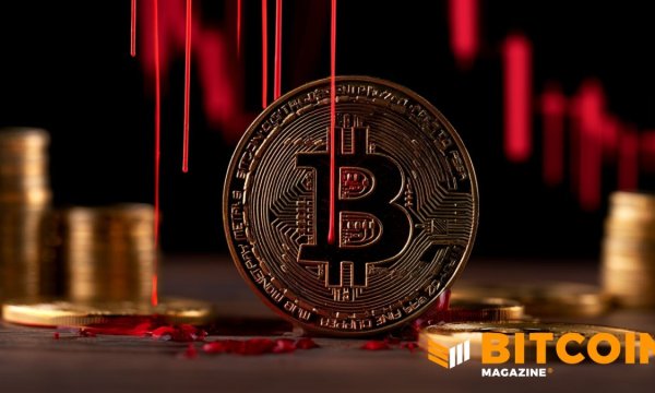 Bitcoin Slips to $62,000, Paring Rebound as CryptoQuant Sees Room Higher Bitcoin Slips to $62,000, Paring Rebound as CryptoQuant Sees Room Higher