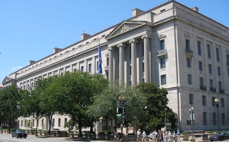 DOJ Seizes Huione Cloud Backbone In Crypto Scam Money-Laundering Crackdown DOJ Seizes Huione Cloud Backbone In Crypto Scam Money-Laundering Crackdown