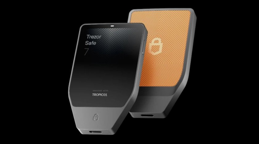 Trezor Safe 7 Review: The FOSS Self Custody Hardware Wallet